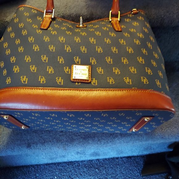 D & B large satchel - Picture 4 of 4